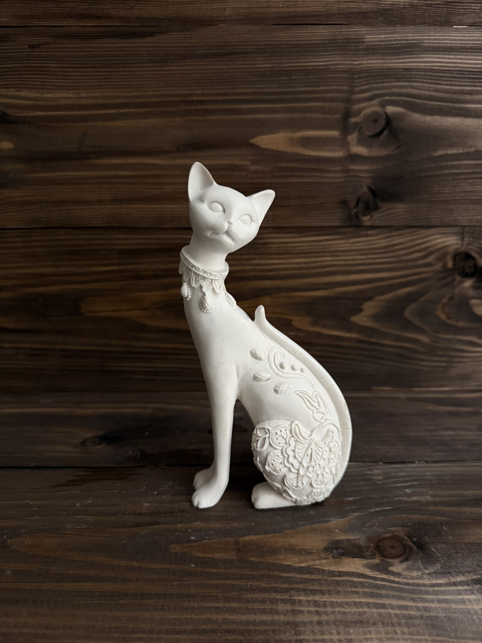 Ham Polyester Modern Kedi Figürü