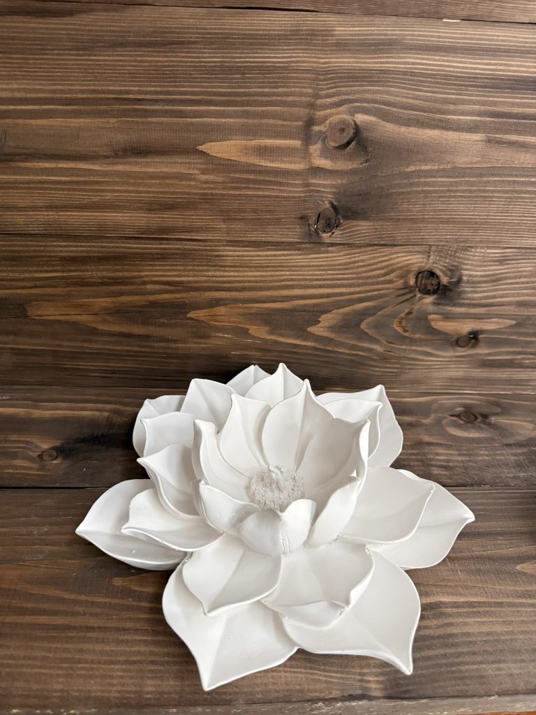 Ham Polyester Lotus Çiçek Obje Büyük