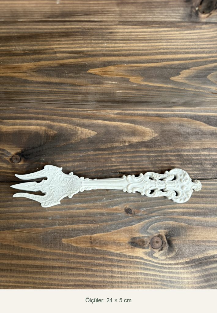Ham Polyester Dekoratif Çatal – 24 × 5 cm