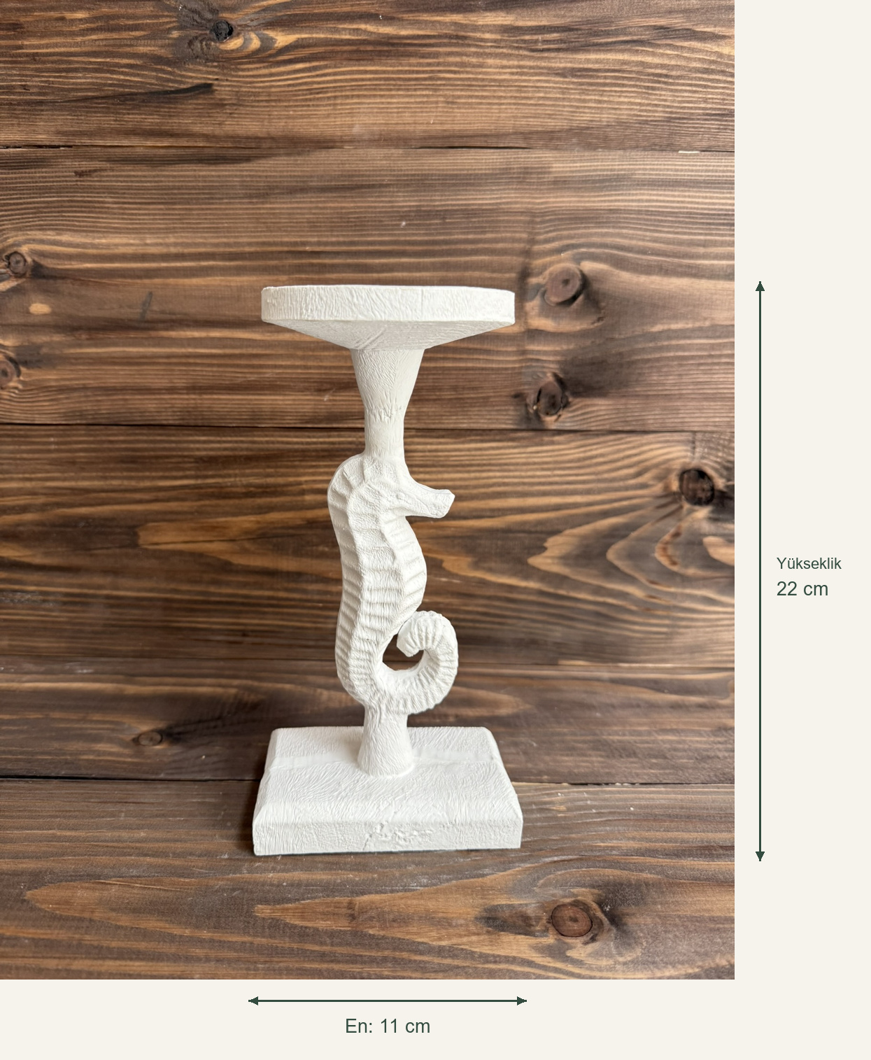Ham Polyester Deniz Atı Şamdan – Yükseklik: 22 cm; En: 11 cm