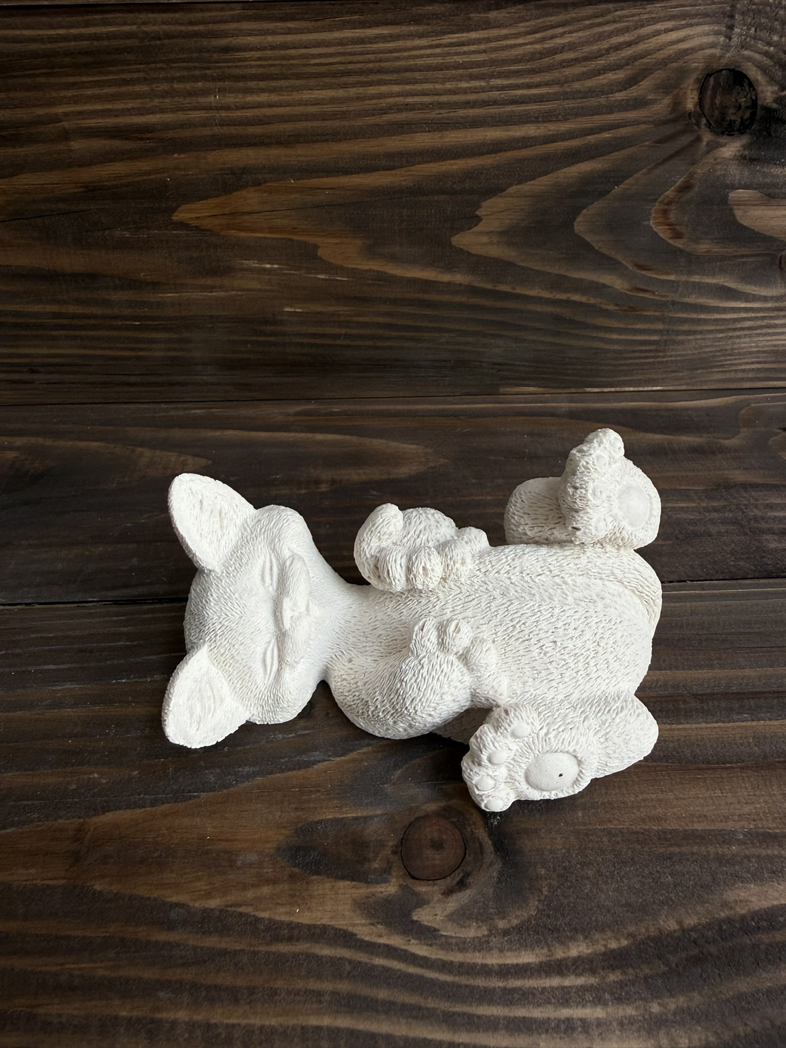 Ham Polyester Misu Oyunbaz Kedi Figürü